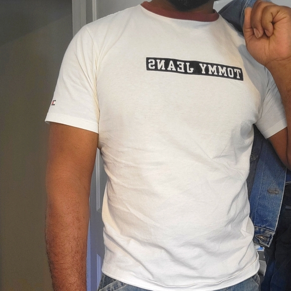 Tommy Hilfiger T shirt - Picture 5 of 5